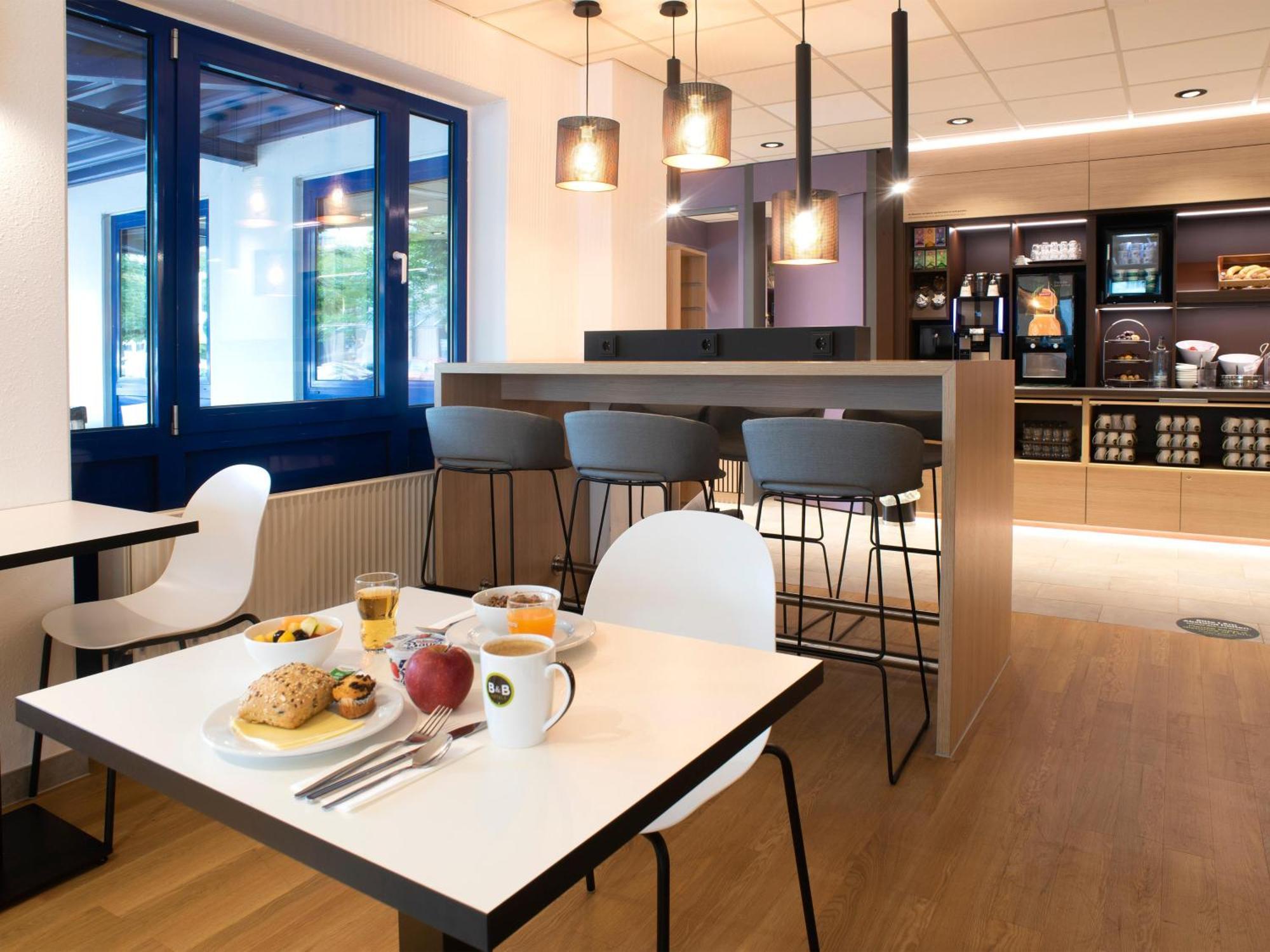 B&B Hotel Schwerin-Sued Шверін Екстер'єр фото