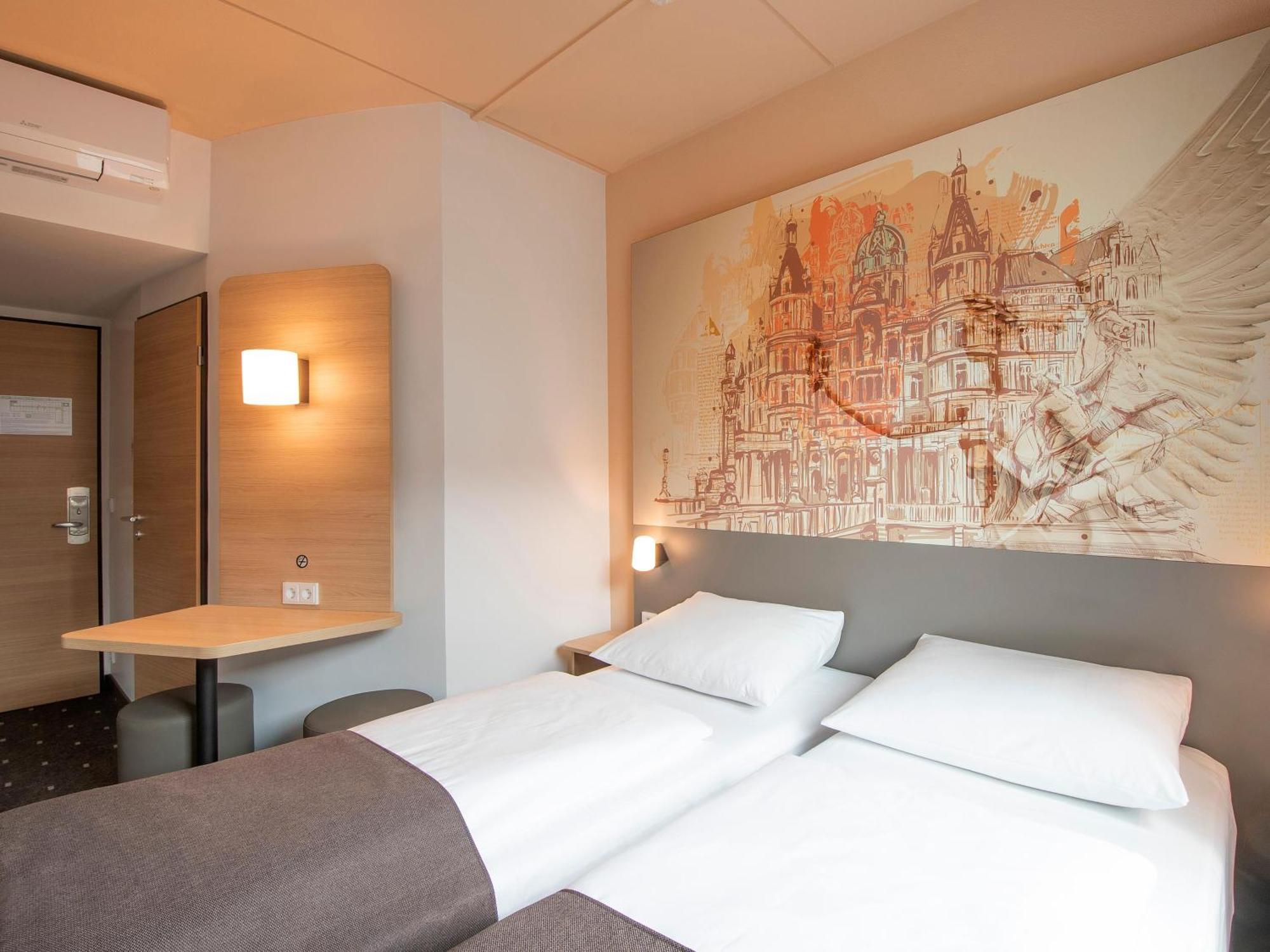 B&B Hotel Schwerin-Sued Шверін Екстер'єр фото